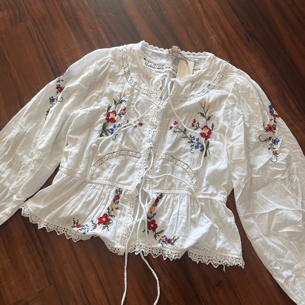 New Jannifer&Grace Embroidered White Blouse size L - Picture 14 of 16